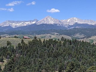 110 Guendel Pl Fort Garland, CO 81133