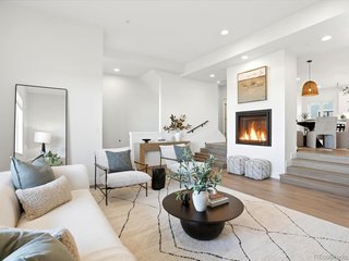 385 East St Louisville, CO 80027