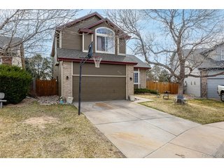 4165 S Granby Cir Aurora, CO 80014