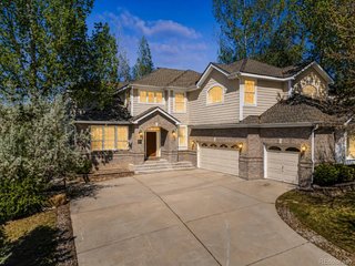 22045 E Hoover Dr Aurora, CO 80016