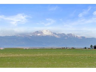 6 Big Springs Rd Calhan, CO 80808