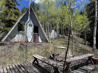 190 Blue Bell Ln Idaho Springs, CO 80452