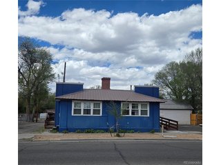 811-813 4th St Alamosa, CO 81101