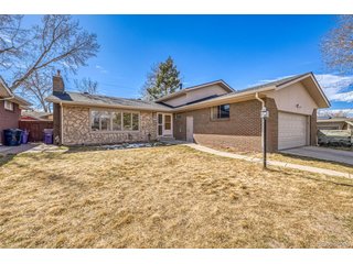 529 S Magnolia Ln Denver, CO 80224