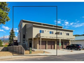 201 W Henrietta Ave Woodland Park, CO 80863