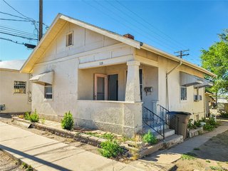113 E 3rd St La Junta, CO 81050