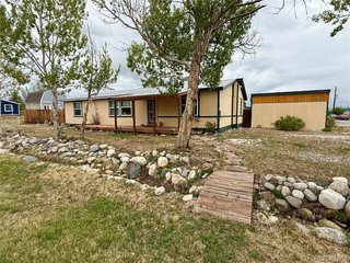 94 Palmer Ave Poncha Springs, CO 81242