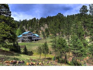 55 Columbine Ln Evergreen, CO 80439