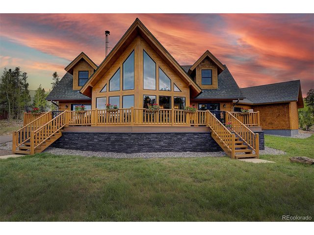 Property Photo 2 Enjoy 1.34 private flat usable acreage, mountain views