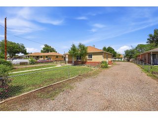 6096 Olive St Commerce City, CO 80022
