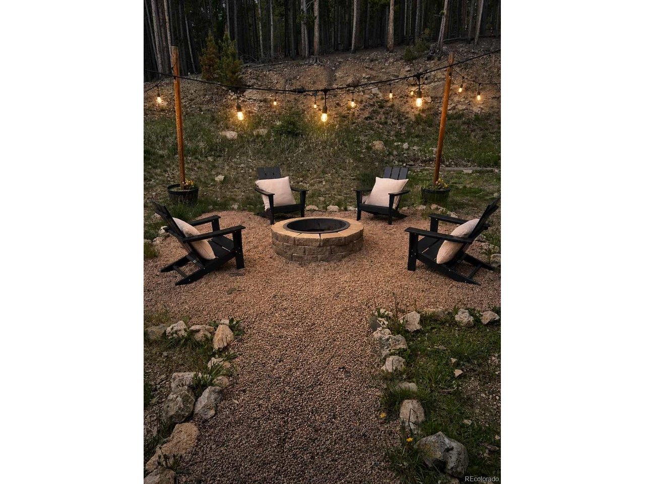 Cozy twilight fire pit retreat