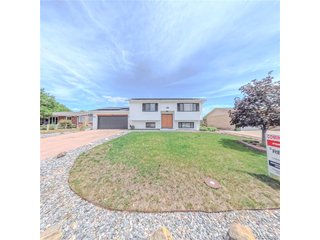 1624 Longbranch St Strasburg, CO 80136