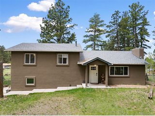 10 Ollie Ct Woodland Park, CO 80863
