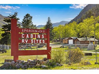 44174 Poudre Canyon Rd Bellvue, CO 80512