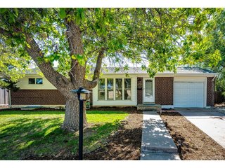 6724 S Ash Way Centennial, CO 80122
