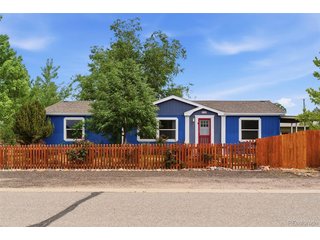 110 Dahlia St Hudson, CO 80642