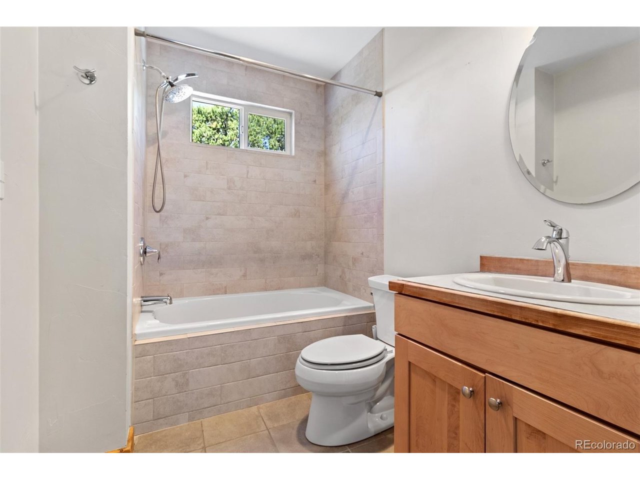 full guest bath