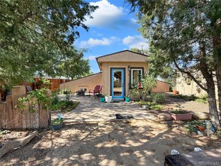1327 Colorado St Limon, CO 80828