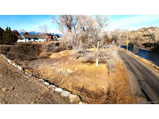 7193 County Road 105 Salida, CO 81201