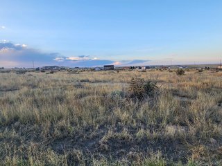 1977 E Gladstone Ln Pueblo West, CO 81007