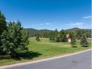 921 Heather Ct Woodland Park, CO 80863