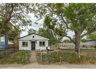 5805 Poplar St Commerce City, CO 80022
