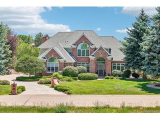 8272 Greenwood Pl Niwot, CO 80503