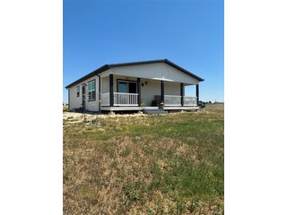 24074 Emerald Trl Deer Trail, CO 80105