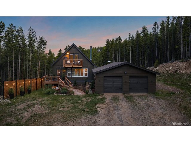 Property Photo 23 Front Exterior - Twlights