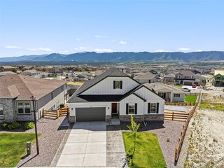 549 Old Grotto Dr Monument, CO 80132
