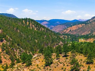61 Cline Dr Shawnee, CO 80475