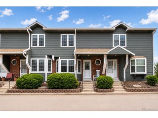 2058 S Balsam St Lakewood, CO 80227