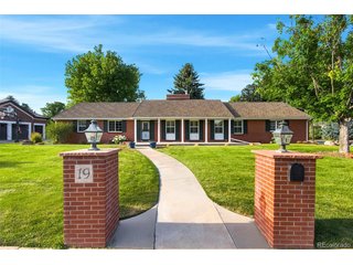 19 Niblick Ln Littleton, CO 80123