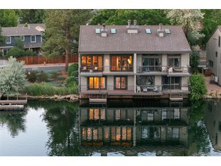 9948 E Maplewood Ave Englewood, CO 80111