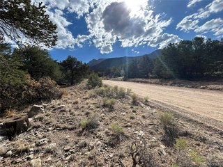 1761 Summitview Way Crestone, CO 81131