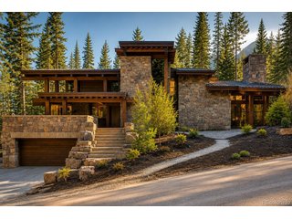 7983 Raphael Ln Littleton, CO 80125