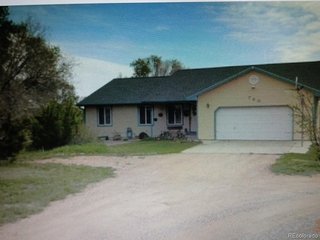 760 Grant St Penrose, CO 81240