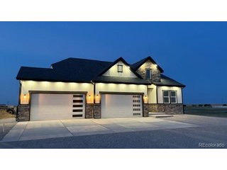 7440 Woodchest St Strasburg, CO 80136