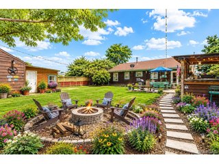 15335 Arapahoe Dr Golden, CO 80403