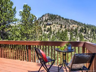 1423 Roland Dr Bailey, CO 80421
