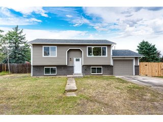 841 S Elbert St Elizabeth, CO 80107