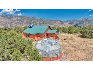 455 Hamilton Creek Rd Coaldale, CO 81222