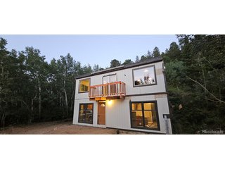 70 Utica St Ward, CO 80481