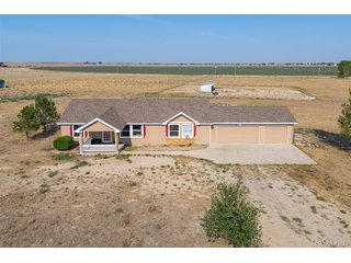 9 E Ranch Rd Wiggins, CO 80654