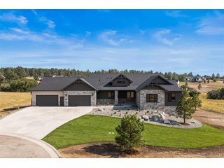 1724 Arrowpoint Ct Franktown, CO 80116