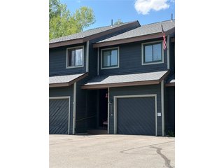 123 Burgundy Cir Silverthorne, CO 80498