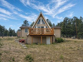 15 Dogie Trl Florissant, CO 80816