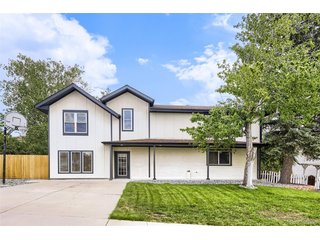 8956 Wagner Ln Westminster, CO 80031