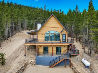 717 Alice Rd Idaho Springs, CO 80452