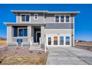 54988 E 28th Ave Strasburg, CO 80136